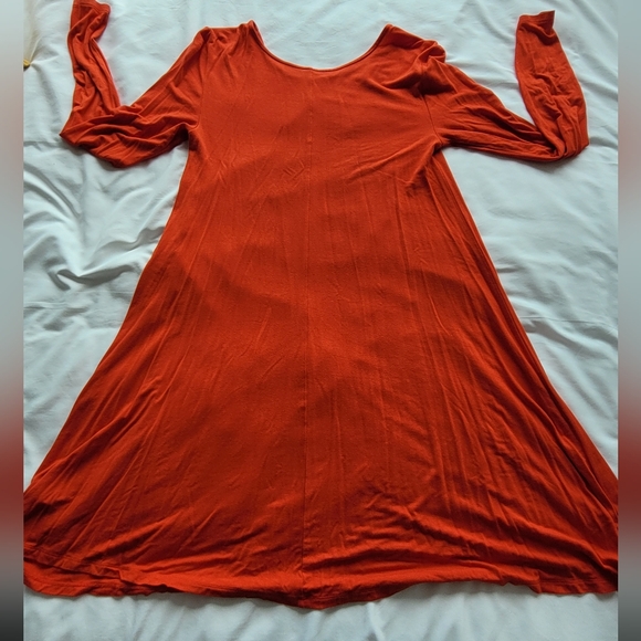 Swing dress, size small - Picture 9 of 10